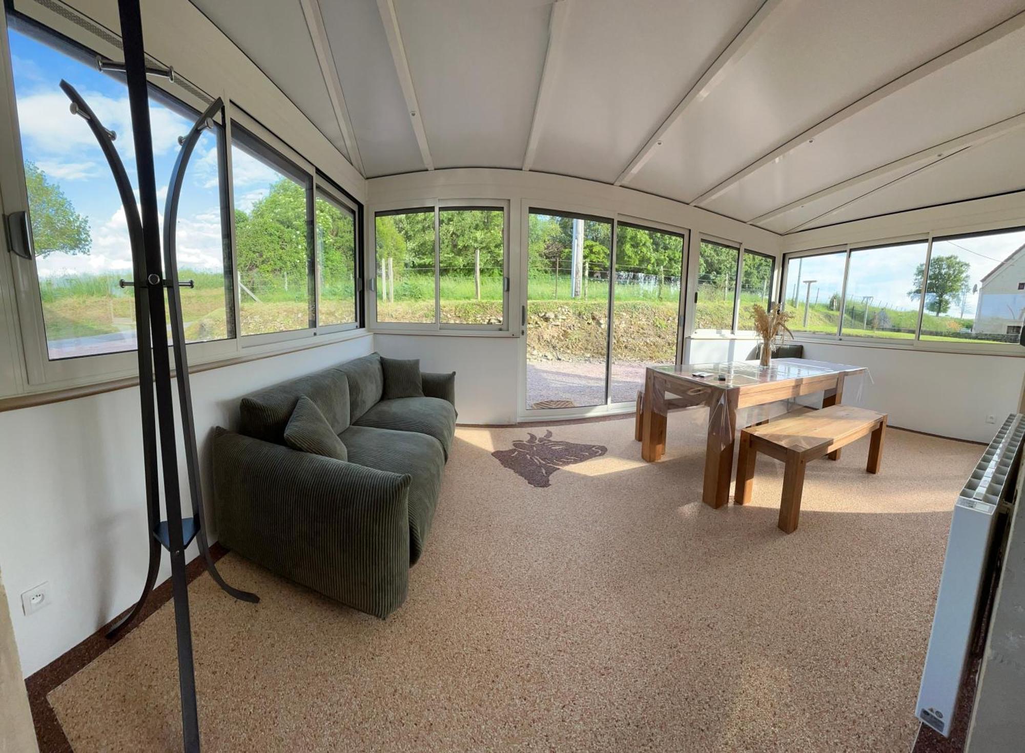 Au Pre Des Acajous Villa Pertheville-Ners Exterior foto